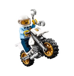 Cărți LEGO City 60137 Escortă Polițienească