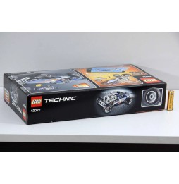 LEGO Technic 42022 - Hot Rod cu motor mobil