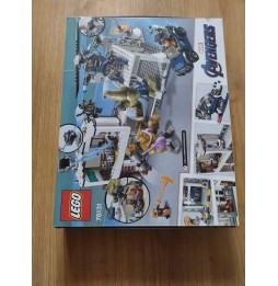 LEGO Avengers 76131 Bătălia din Cartierul General