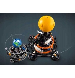 LEGO Technic 42179 Earth and Moon