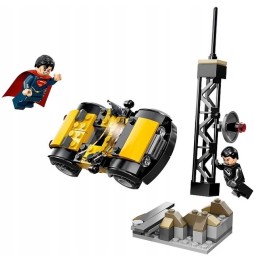 LEGO 76002 Superman Confruntare în Metropolis