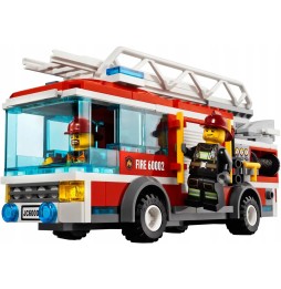 LEGO City wóz strażacki 60002