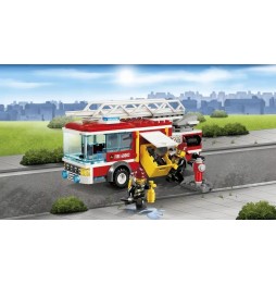 LEGO City camion de pompieri 60002