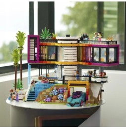 LEGO Friends Modern Residence of Andrea 42639