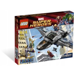 LEGO Super Heroes Quinjet Bătălia Aeriană 6869