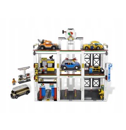 Lego 4207 City Garage with Elevator