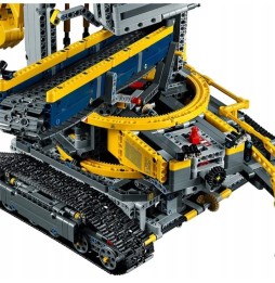 Lego Technic 42055 Excavator cu Roți