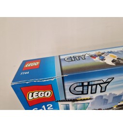 LEGO City 7744 Komisariat Policji - zestaw klocków