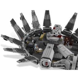 LEGO Star Wars Millennium Falcon 7965