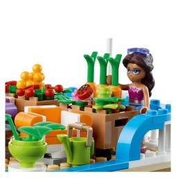 LEGO Friends 41702 Barcă de locuit 737 de piese