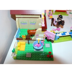 LEGO Friends 3189 Heartlake Stable Set