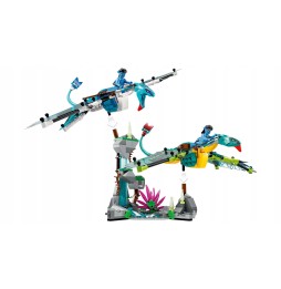 LEGO Avatar Jake and Neytiri's First Flight 75572