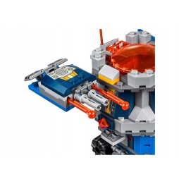 LEGO Nexo Knights 70322 - Pojazd Axla