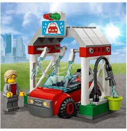 LEGO 60232 Centru auto - distracție pentru copii