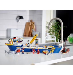 LEGO City Nava cercetătorilor oceanici 60266