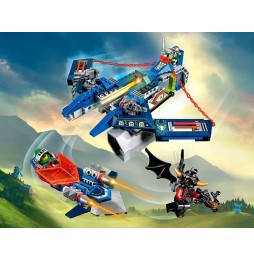 LEGO NEXO Knights 70320 Aaron's V2 Starfighter