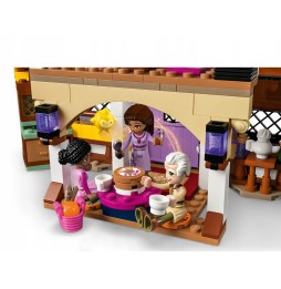 LEGO Disney 43231 Asha's Cottage Set