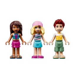 LEGO Friends Camping de lux pe plajă 41700