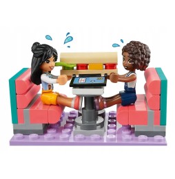 LEGO Friends Bar în centrul orașului Heartlake 41728