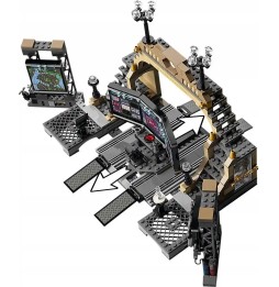 LEGO Batman Cave with Riddler 76183