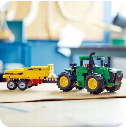 LEGO Technic Traktor John Deere z Przyczepą