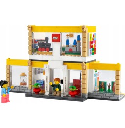 LEGO Classic 40574 Store Set - 541 Pieces