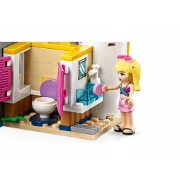 LEGO Friends Petrecerea Andrei la piscină 41374