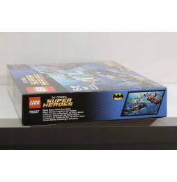 LEGO 76027 Atacul Mantelor Negre - Super Heroes