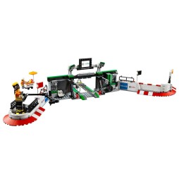 Blocuri LEGO Speed Champions 75883 Mercedes AMG