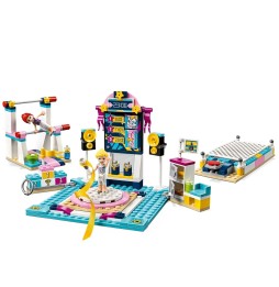 LEGO Friends 41372 Spectacol de gimnastică