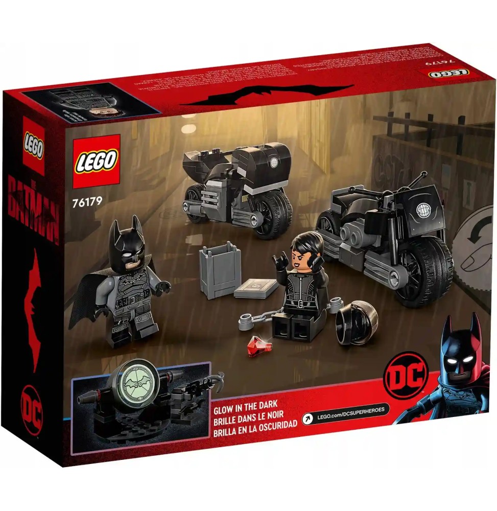 LEGO Batman Motorcycle Chase 76137