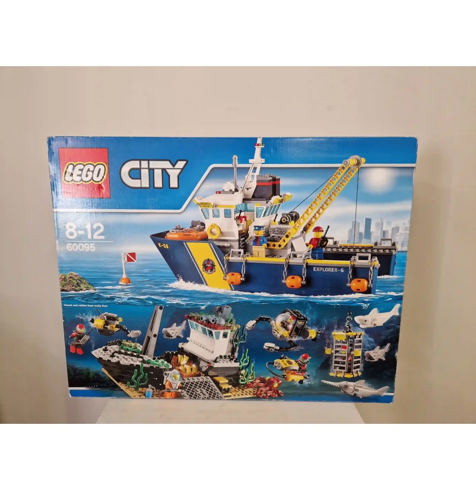 LEGO City 60095 Deep Sea Research Boat