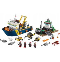 LEGO City 60095 Deep Sea Research Boat