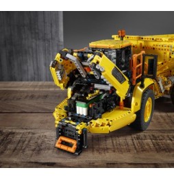 LEGO Technic Camion cu remorcă Volvo 6x6