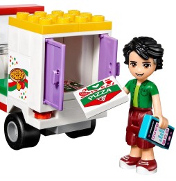 LEGO Friends Heartlake Pizzeria 41311