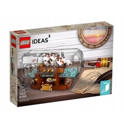 LEGO Ship in a Bottle 21313 - 962 Piece Set