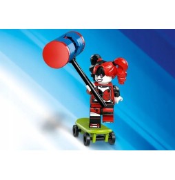 LEGO DC Batman contra Harley Quinn 76220 pentru copii