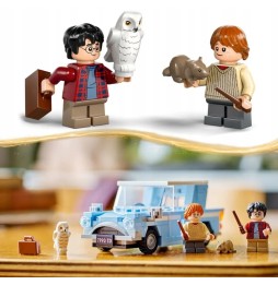 LEGO Harry Potter Flying Ford Anglia