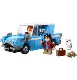 LEGO Harry Potter Flying Ford Anglia Set