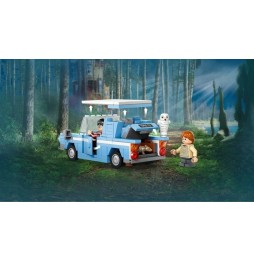 LEGO Harry Potter Flying Ford Anglia Set