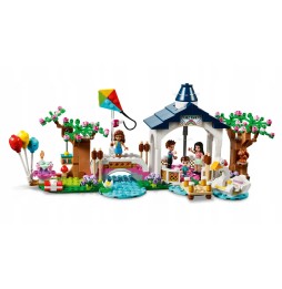 LEGO Friends Heartlake City Park 41447