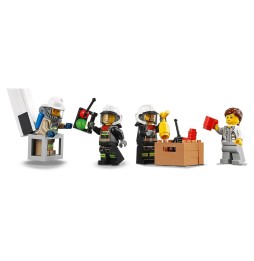 LEGO 60282 Unitate de comandă pentru pompieri