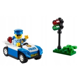 LEGO Juniors Patrol drogowy 30339 - Zestaw dla dzieci