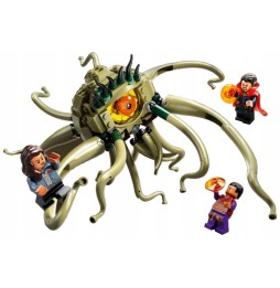 LEGO Marvel Clash with Gargantos 76205