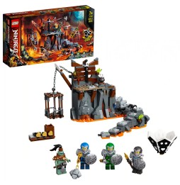 LEGO Ninjago 71717 Journey to Skull Dungeons