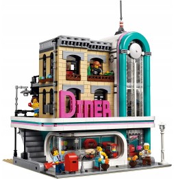 LEGO 10260 Bistro în Centrul Orașului - Creator Expert