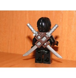 Figurina LEGO Ninjago Cole Robă de Junglă njo202