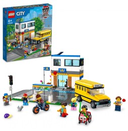 LEGO City 60329 A Day at School