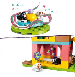 LEGO Friends 42640 Teren de joacă pentru porcușori