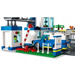 Lego City Baza Policyjna 60316